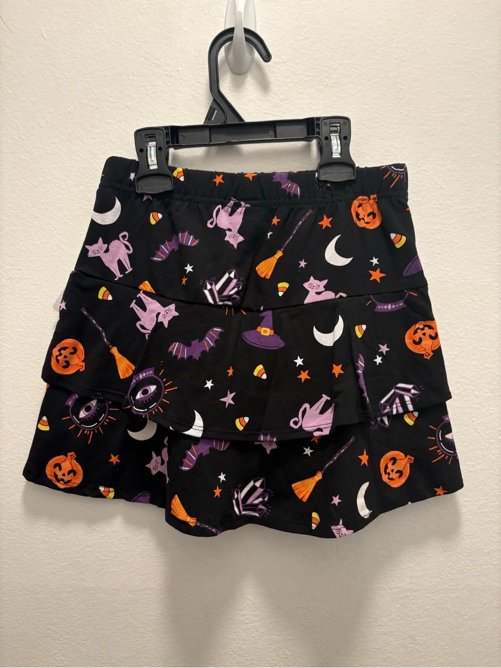 Way To Celebrate playful black